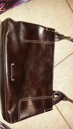 nine co purse brown