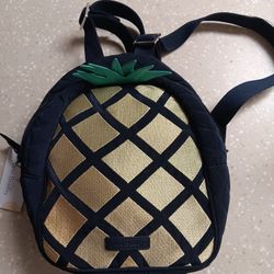🍍 Vera Bradley Pineapple Mini Backpack – New With Tags – Rare Quilted Novelty Bag