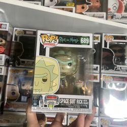 Space Suit Rick With Snake #689 Funko Pop