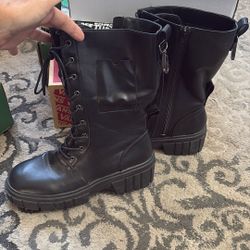 Women’s Boots