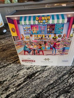 Boardwalk 1000pc Jigsaw Puzzle "Donut Shop".  Poster included.