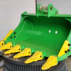 Mini Excavator Caterpillar 301 GP Bucket 30 inches Width o Similar Machine