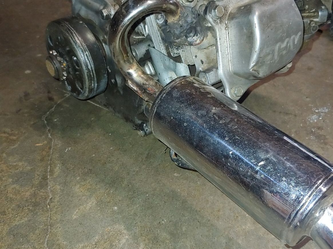 5.5 Honda engine with Gas Tank