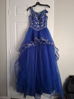 Royal Blue Quinceañera Dress / Vestido Azul Rey de XV Años