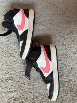 Nike Girls High Tops