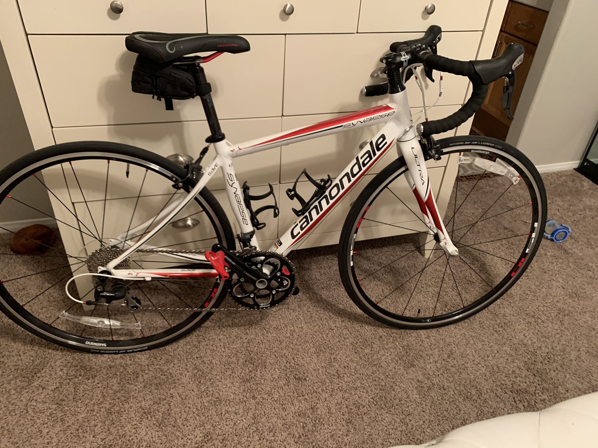 CANNONDALE SYNAPSE 105 WOMENS ROAD BIKE FOR SALE 44CM