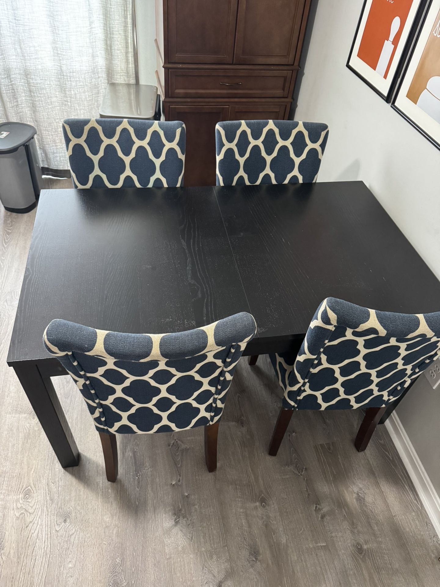 Dining Table With Chairs