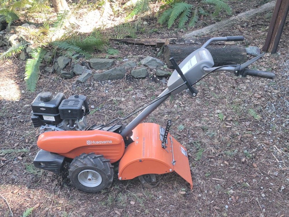 Husqvarna CRT900 Tiller for Sale in Bonney Lake, WA OfferUp