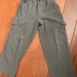  Boys gray sweatpants size 8/M 