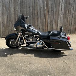 🏍️ For Sale: 2006 Harley Davidson Street Glide 🏍️ 