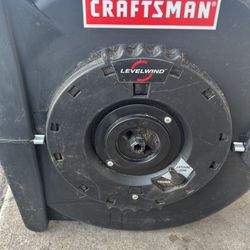 Craftsman Retractable Wall-Mount Enclosed Air Hose Reel 3/8”x50