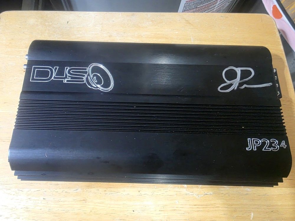 JP234 4ch Amp W/ Accessories