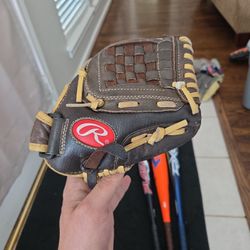 T-ball Glove