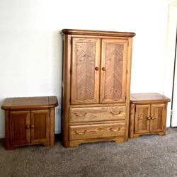Armoire & 2 Nightstand 