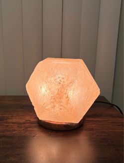 Geometric Himalayan Salt Lamp (Imported from Middle East)