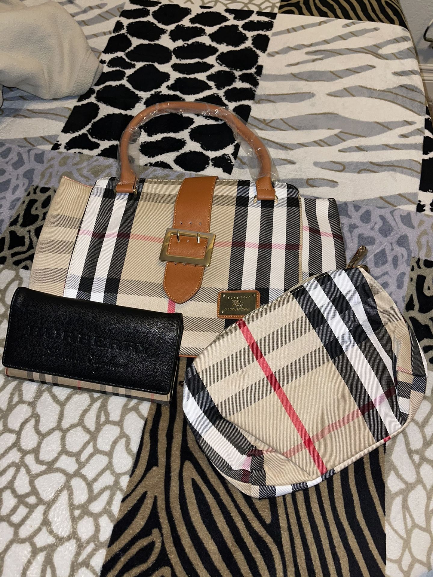 Burberry Bag Set