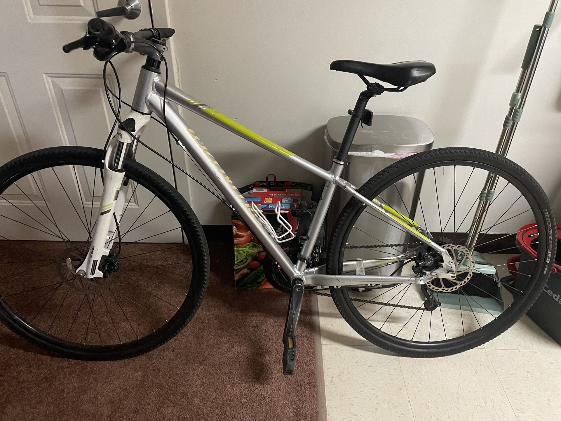 Specialized 26 inch bike