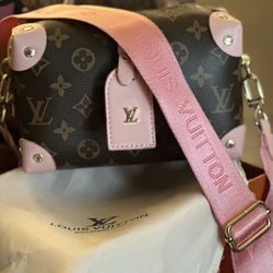 Louis Vuitton Purse/bag 