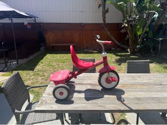 Radio flyer tricycle
