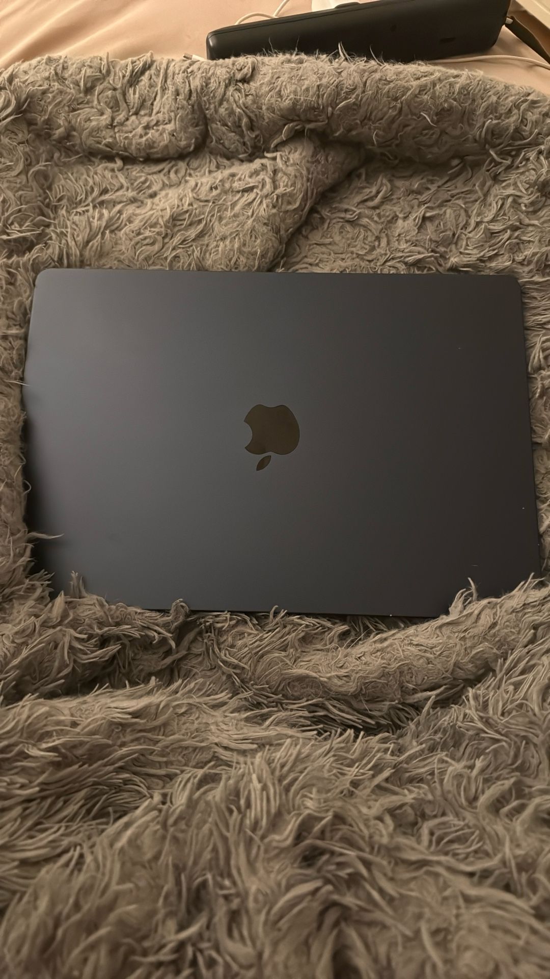 MacBook Air M2 15 inch