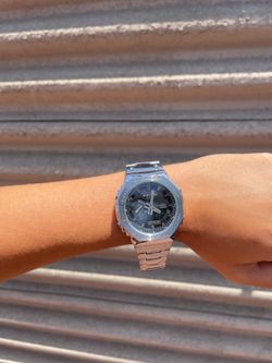 G shock black face