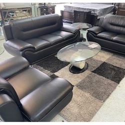 Matilda Black 3-Piece Living Room Set /couch /Sofa and Loveseat 