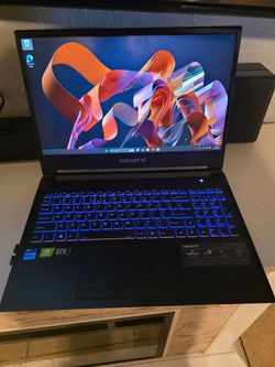 gaming laptop