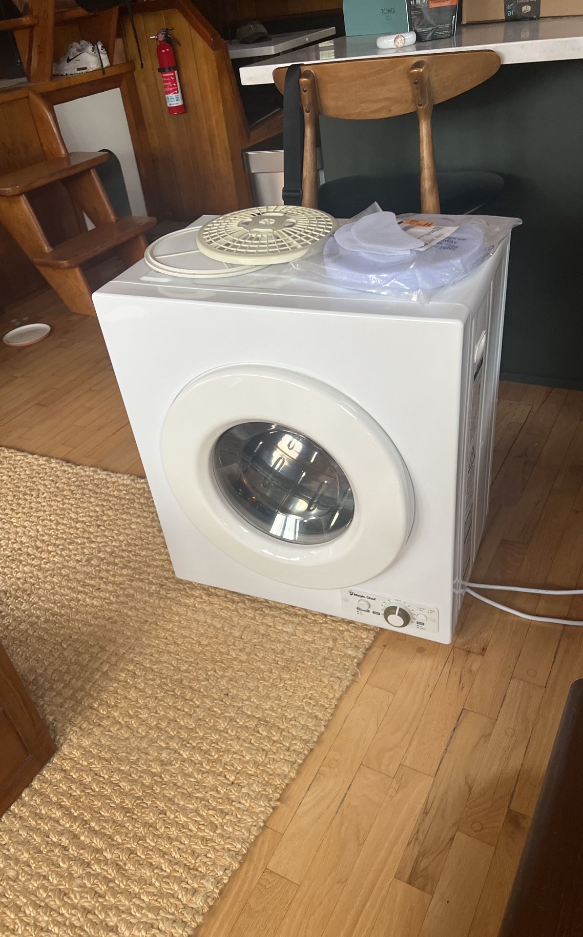 Magic Chef dryer MCSDRY1S