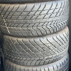 PAIR OF TIRE 255 45 17 GOODYEAR 85% LIFE