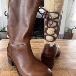 UGG CARY WOOL WHISKEY LEATHER/ SHEEPSKIN CORSET LACE BOOTS