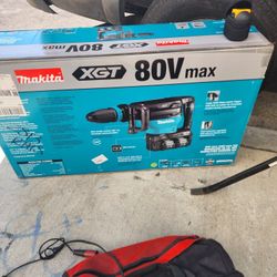 Makita Jack Hammer 