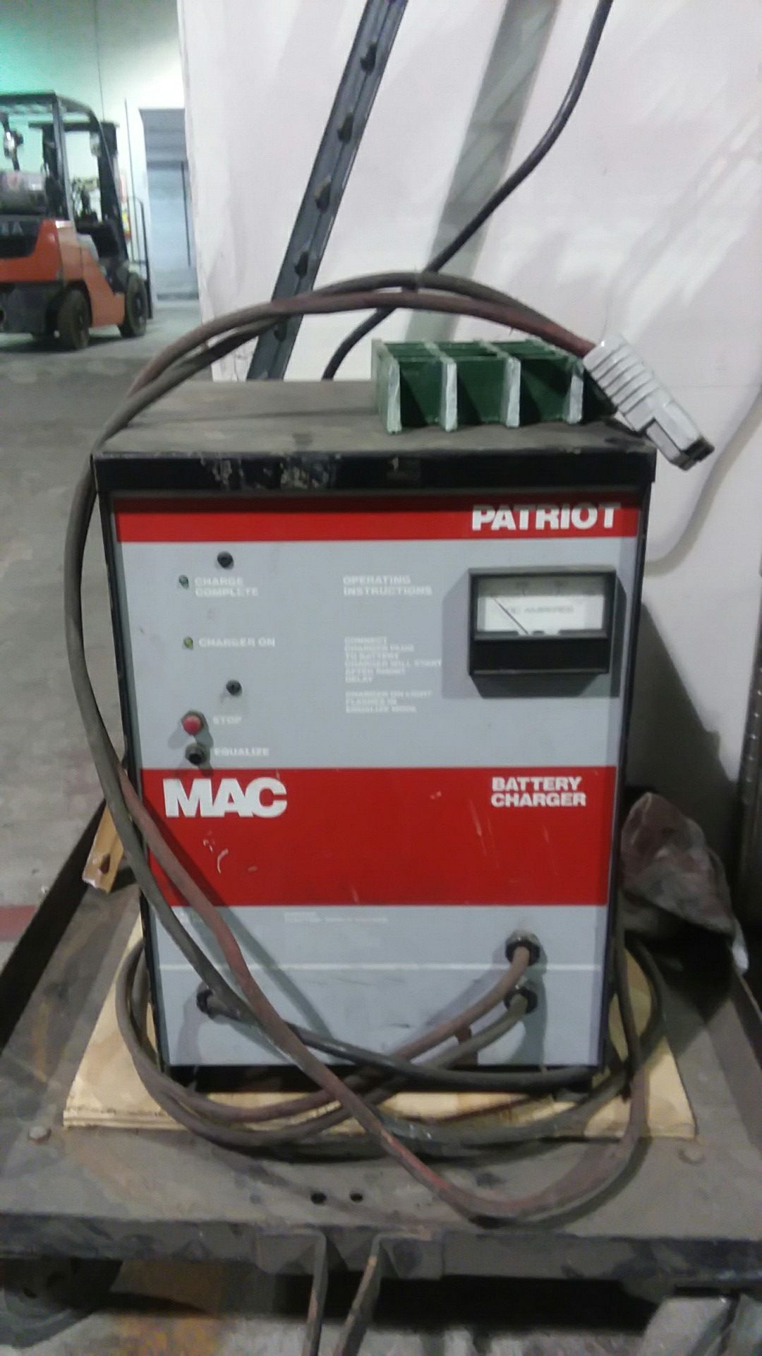 Patriot battery chargers for forklifts and lifeguard battery chargers for forklifts