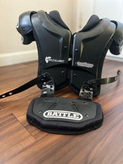 Battle Youth X Large Football Shoulder Pads