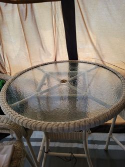 Counter height patio set w/4 chairs