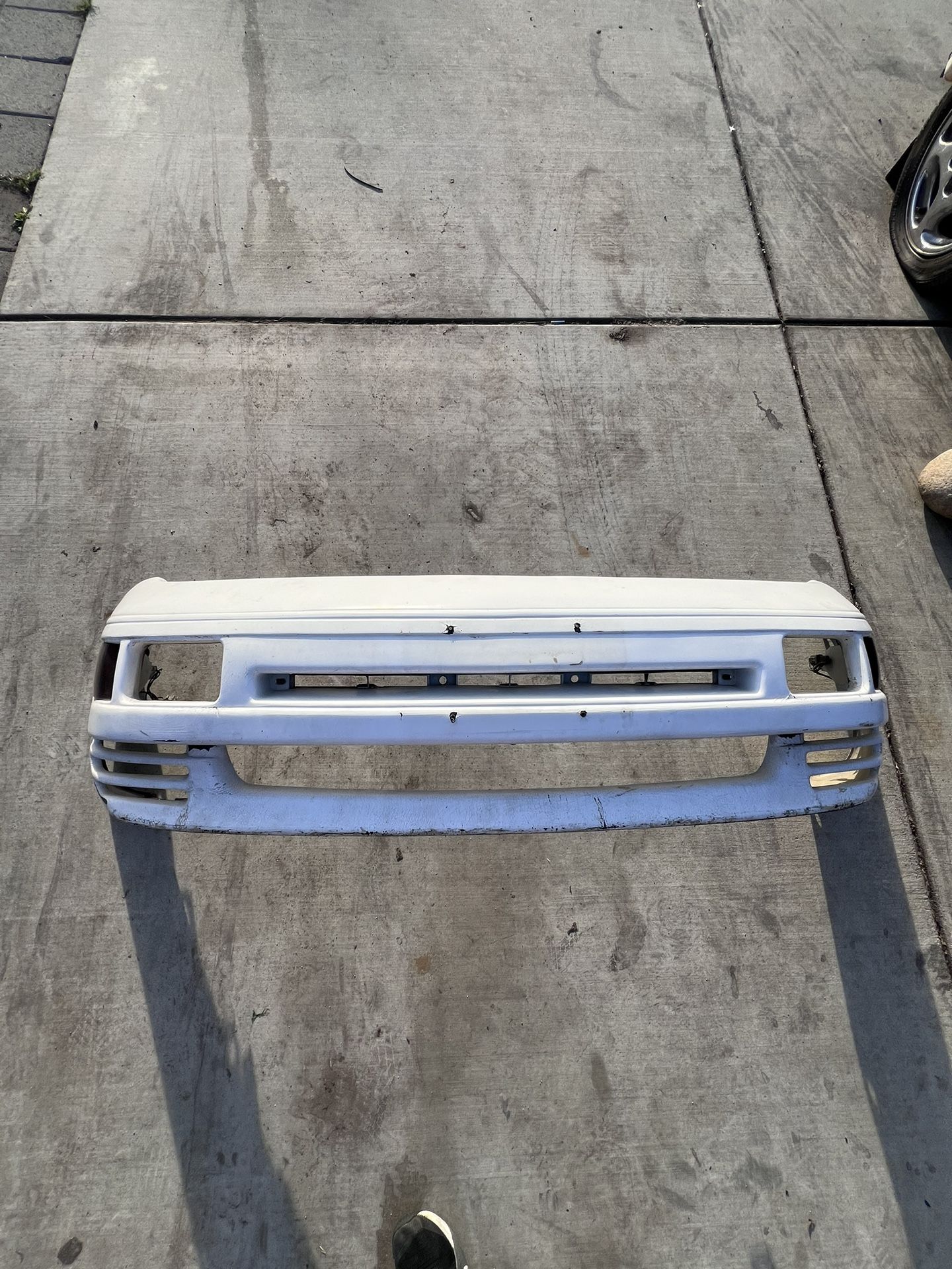 Nissan 300zx Front Bumper for Sale in Highland, CA - OfferUp