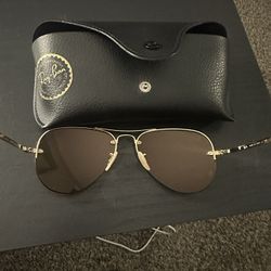 Ray Bans Sun Glasses 