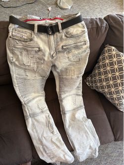 Makobi jeans.
