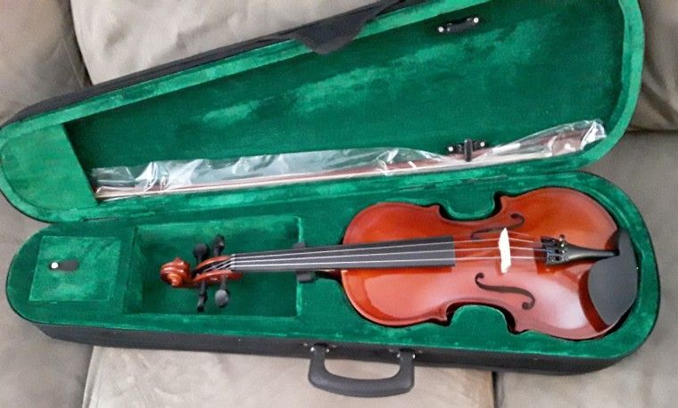 Brand New Maple Wood Violin