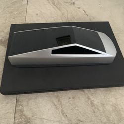 Tesla Levitating Cybertruck