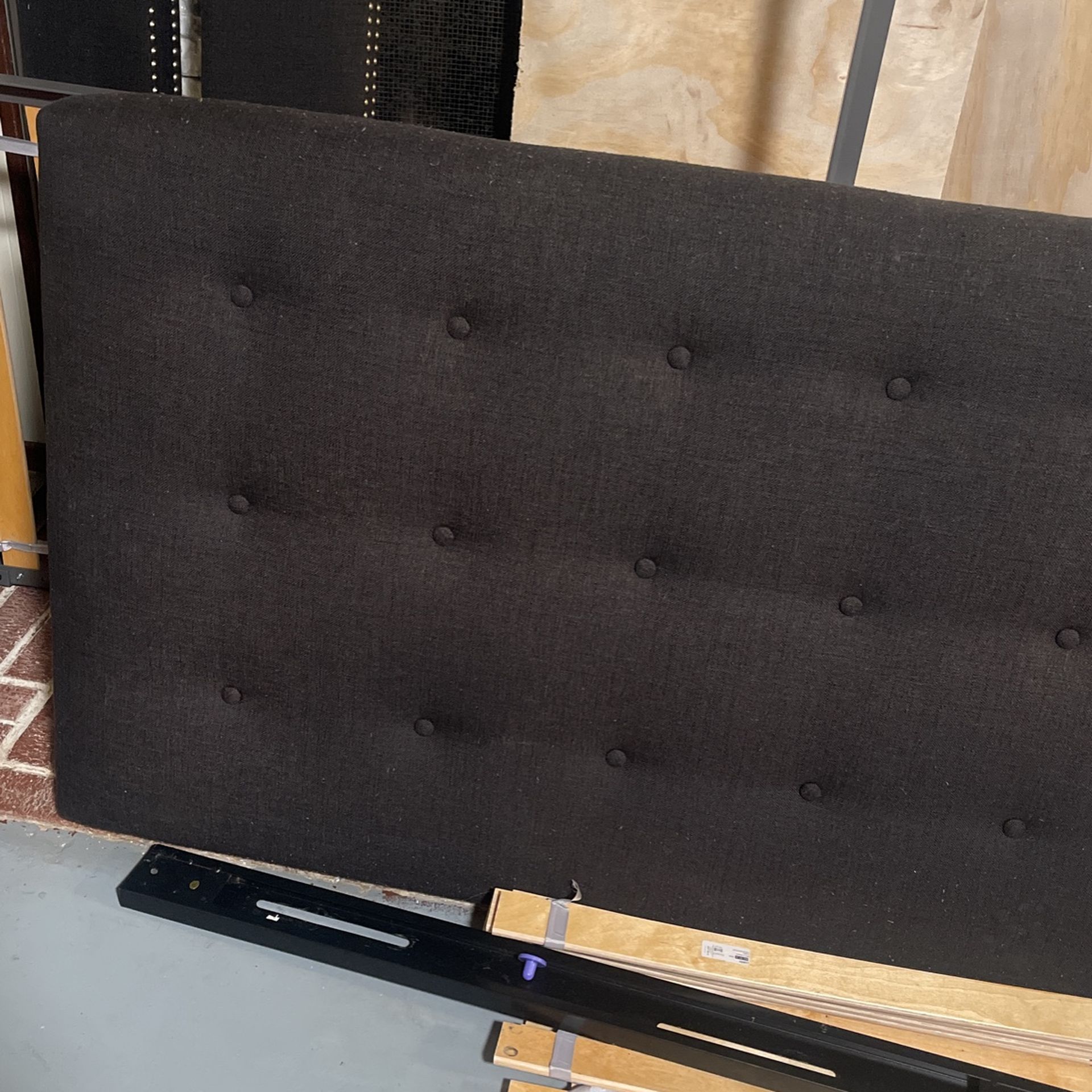 Queen Bed Frame & Bed Frame