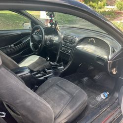 2000 Ford Mustang