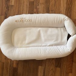 Doc A Toy Baby Lounger