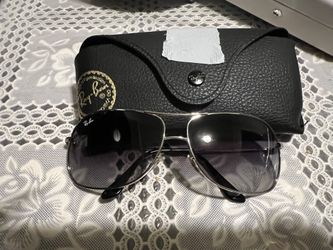 Ray Ban