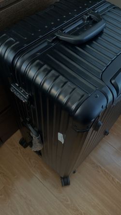 Rimova Truck Plus Model Alike Travel Case