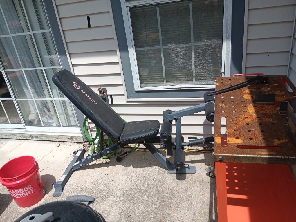 Marcy Adjustable Workout Bench