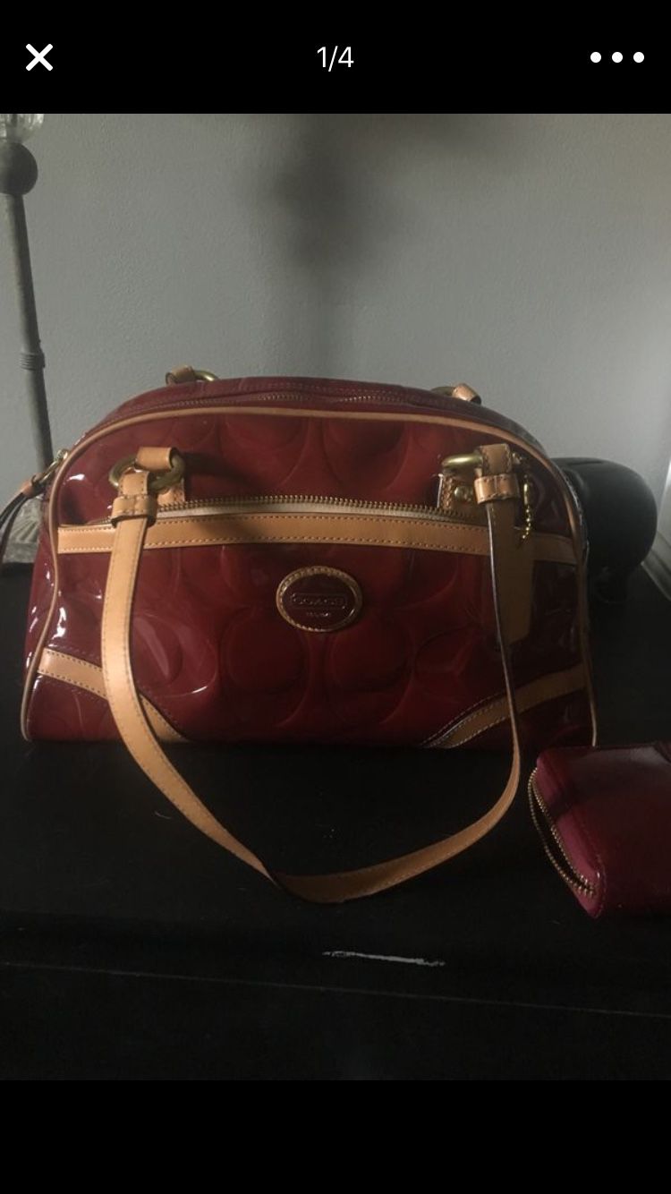 Coach purse w/ wallet