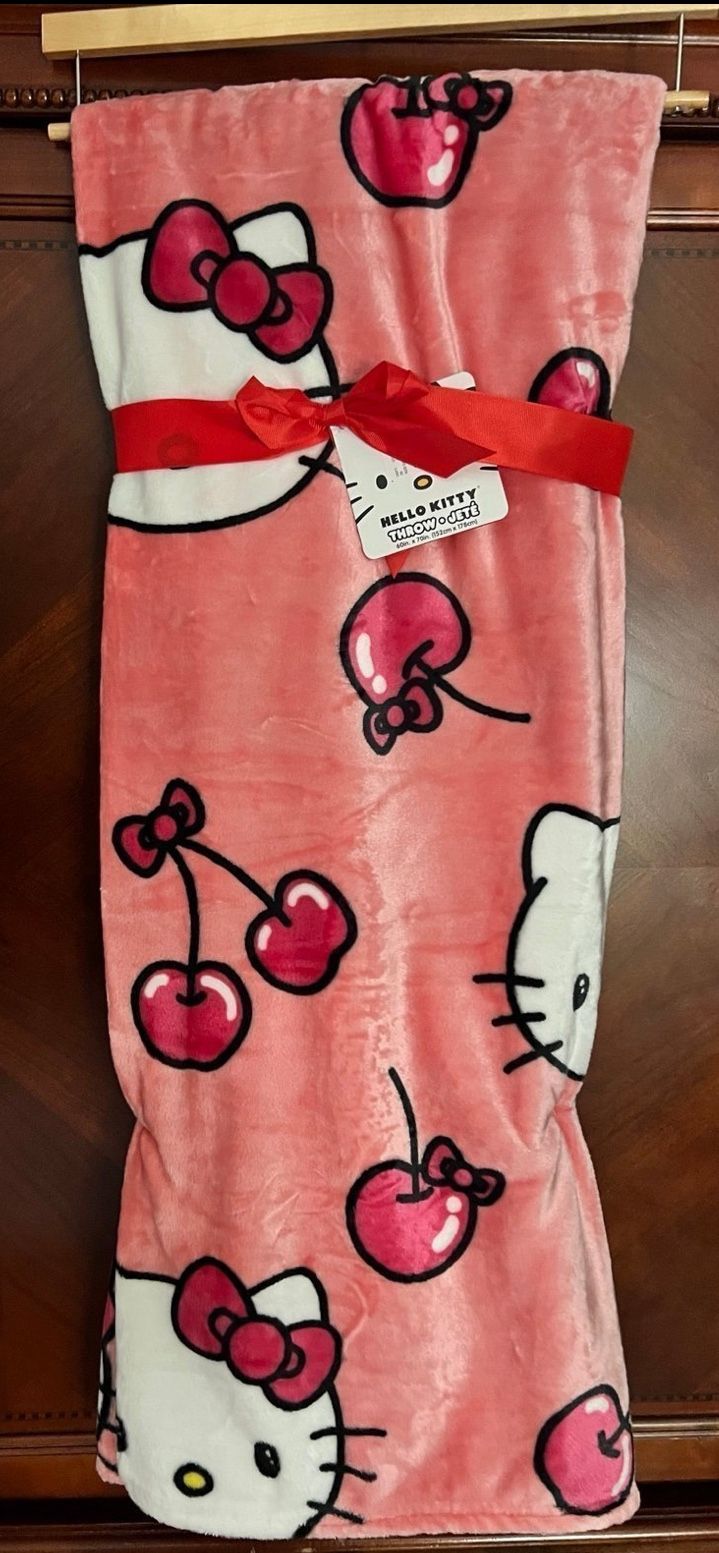 Hello Kitty Cherry Blanket 