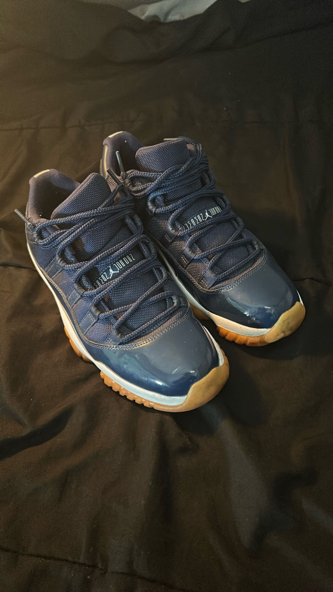 Air Jordan 11 Low “Navy Gum” Size 10