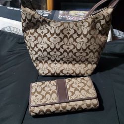 Guess purse and wallet