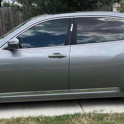 2012 Hyundai Equus